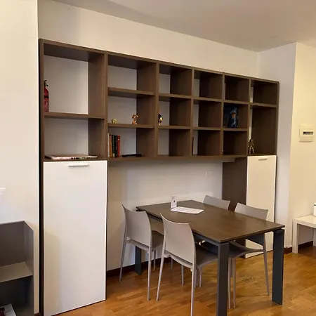 Lillaholidays - Tertulliano 8 * Milano